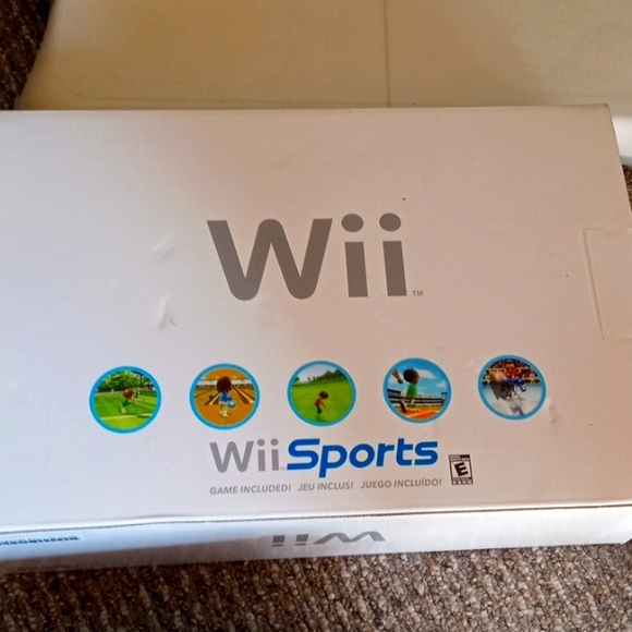 WII WORKOUT SYSTEM - Picture 1 of 9